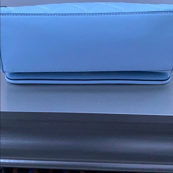 AUTH Tory Burch Savannah Shoulder Bag 🦋 - Picture 8 of 8